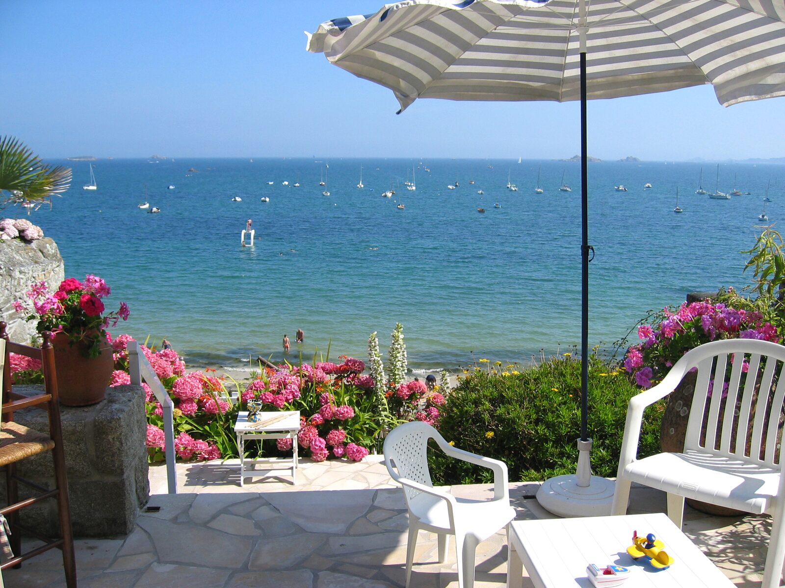 Terrasse côté mer